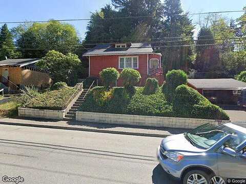 10Th, COOS BAY, OR 97420