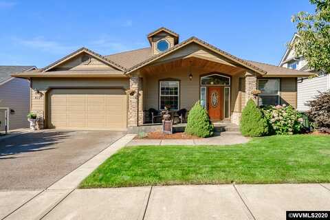 Eaglet, SALEM, OR 97304