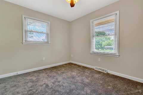 Mockingbird Hill, ROANOKE, VA 24012