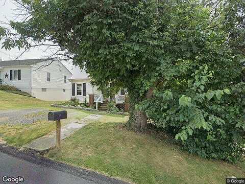 Thompson, STAUNTON, VA 24401
