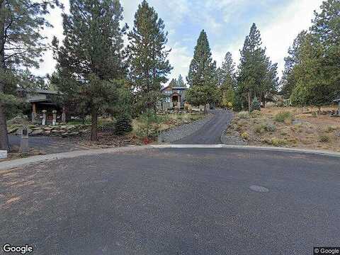 Mccook, BEND, OR 97703