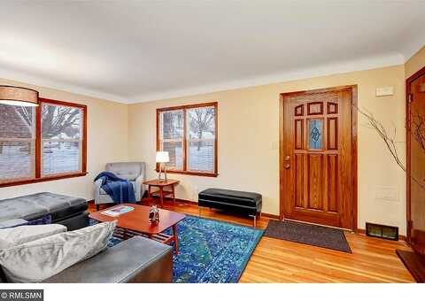Rose, SAINT PAUL, MN 55106