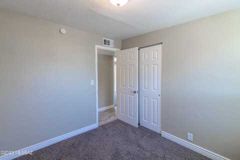 29Th, TUCSON, AZ 85711