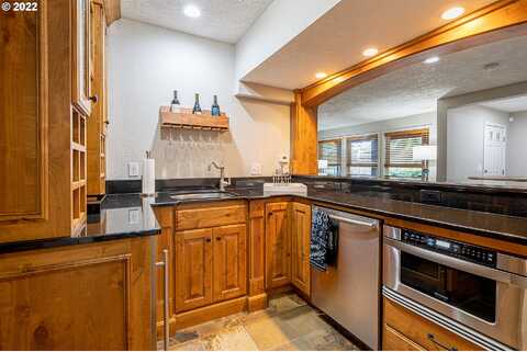 Ashley, PORTLAND, OR 97224