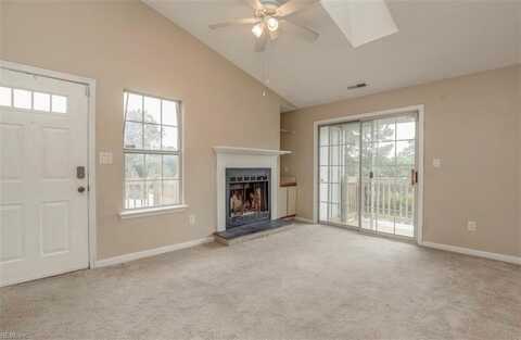 Brigita, VIRGINIA BEACH, VA 23453