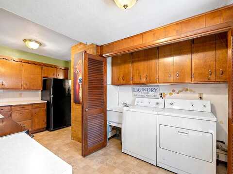 Clear Spring, MINNETONKA, MN 55345