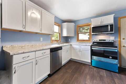 Hawthorne, SAINT PAUL, MN 55117
