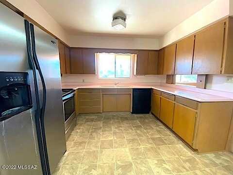 Calle Del Prado, TUCSON, AZ 85716