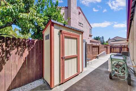 Laurelwood, VACAVILLE, CA 95687