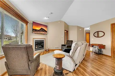 6Th, SAINT CLOUD, MN 56301