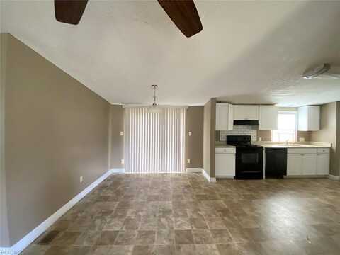 Burnetts, SUFFOLK, VA 23434