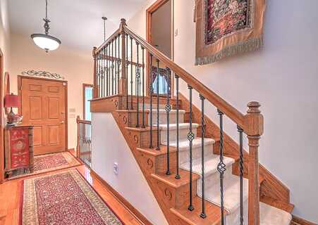 Four Apple, CHILHOWIE, VA 24319