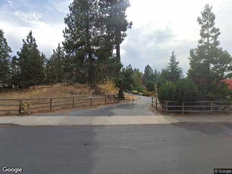 Hardy, BEND, OR 97703
