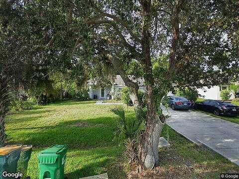 Lucas, MERRITT ISLAND, FL 32953