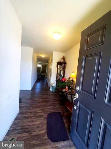 Rollingview, DENVER, PA 17517