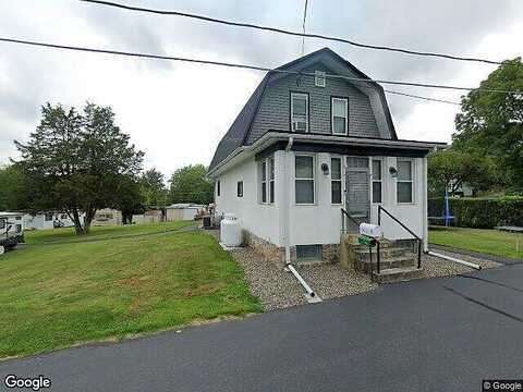 Gilly, BETHLEHEM, PA 18015