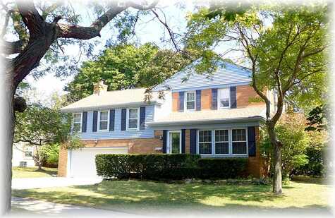Russet, RACINE, WI 53405