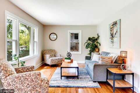 7Th, SAINT PAUL, MN 55128