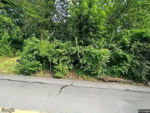 Main, WHITEHALL, PA 18052