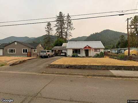 School, OAKRIDGE, OR 97463