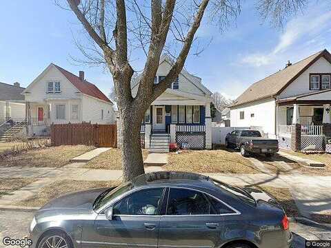 8Th, MILWAUKEE, WI 53215