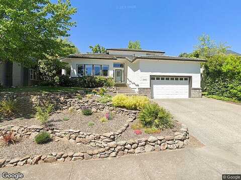 Amblegreen, MEDFORD, OR 97504