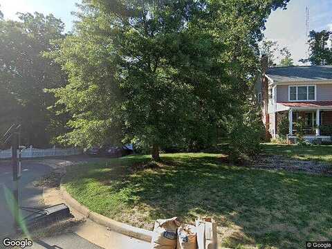 Jeanne, FALLS CHURCH, VA 22046