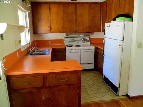 Elkay, EUGENE, OR 97404