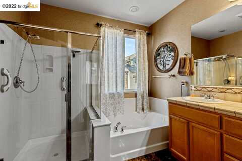 Tiffany, BRENTWOOD, CA 94513