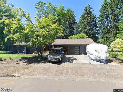St Andrews, EUGENE, OR 97401