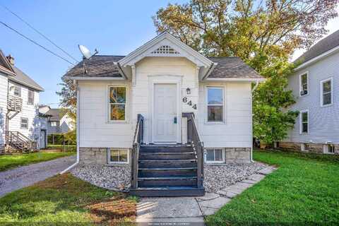 Central, OSHKOSH, WI 54901