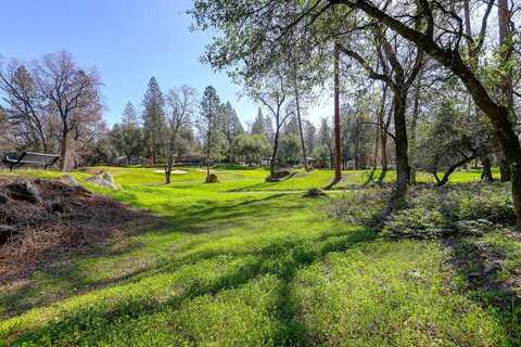 Lake Forest, PENN VALLEY, CA 95946
