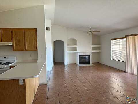 Alameda, CALEXICO, CA 92231