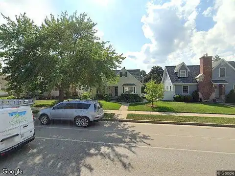 East, WAUKESHA, WI 53186