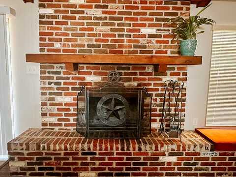 Smokey Mountain, KERRVILLE, TX 78028