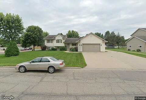 Main, MADELIA, MN 56062