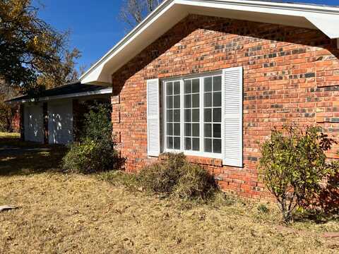 64Th, LUBBOCK, TX 79414