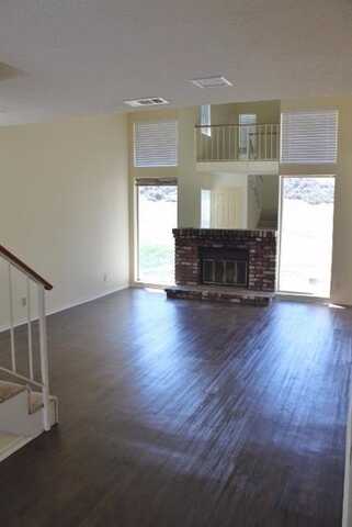 Glenview, TEHACHAPI, CA 93561