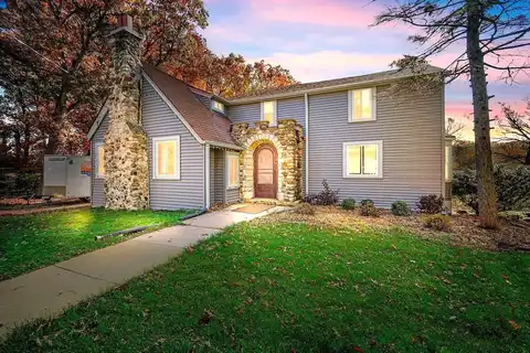 Hoffman, BROOKFIELD, WI 53045