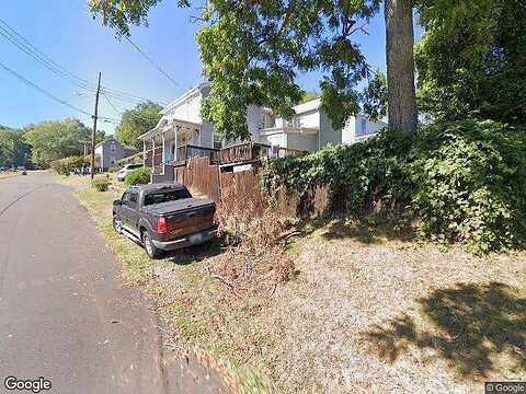 Maple, STAUNTON, VA 24401