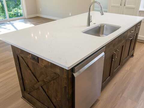 Elins Lake, CAMBRIDGE, MN 55008