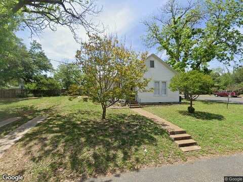 Travis, FREDERICKSBURG, TX 78624