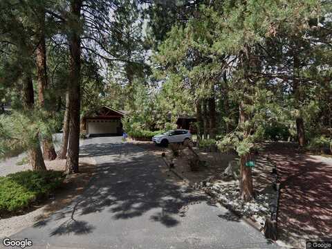 Hitching Post, BEND, OR 97702