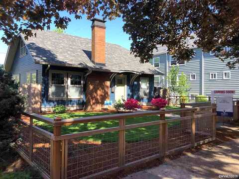 15Th, SALEM, OR 97301
