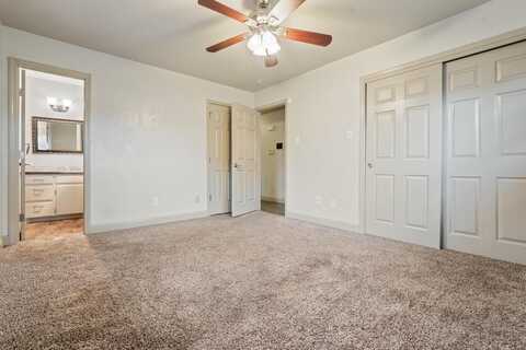 15Th, LUBBOCK, TX 79416