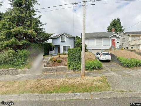 7Th, COOS BAY, OR 97420
