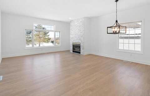 Crystal Hills, LAKEVILLE, MN 55044