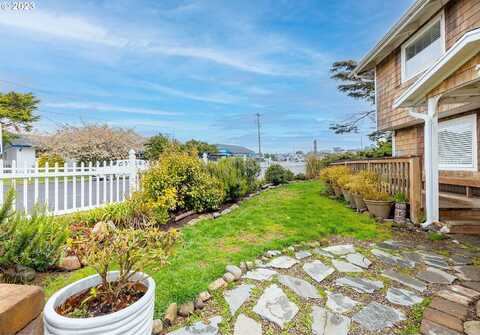 Bayley, NEWPORT, OR 97365