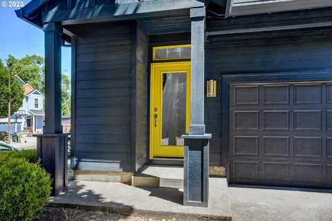 Treehouse, BEAVERTON, OR 97078