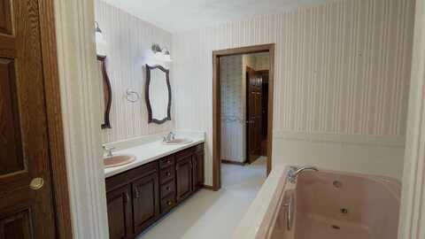 Juniper Ridge, JANESVILLE, WI 53545